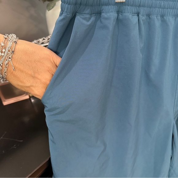 Men's Blue Peloton 7” Unlined Athletic Shorts Size XXL (NWOT) - Picture 4 of 11